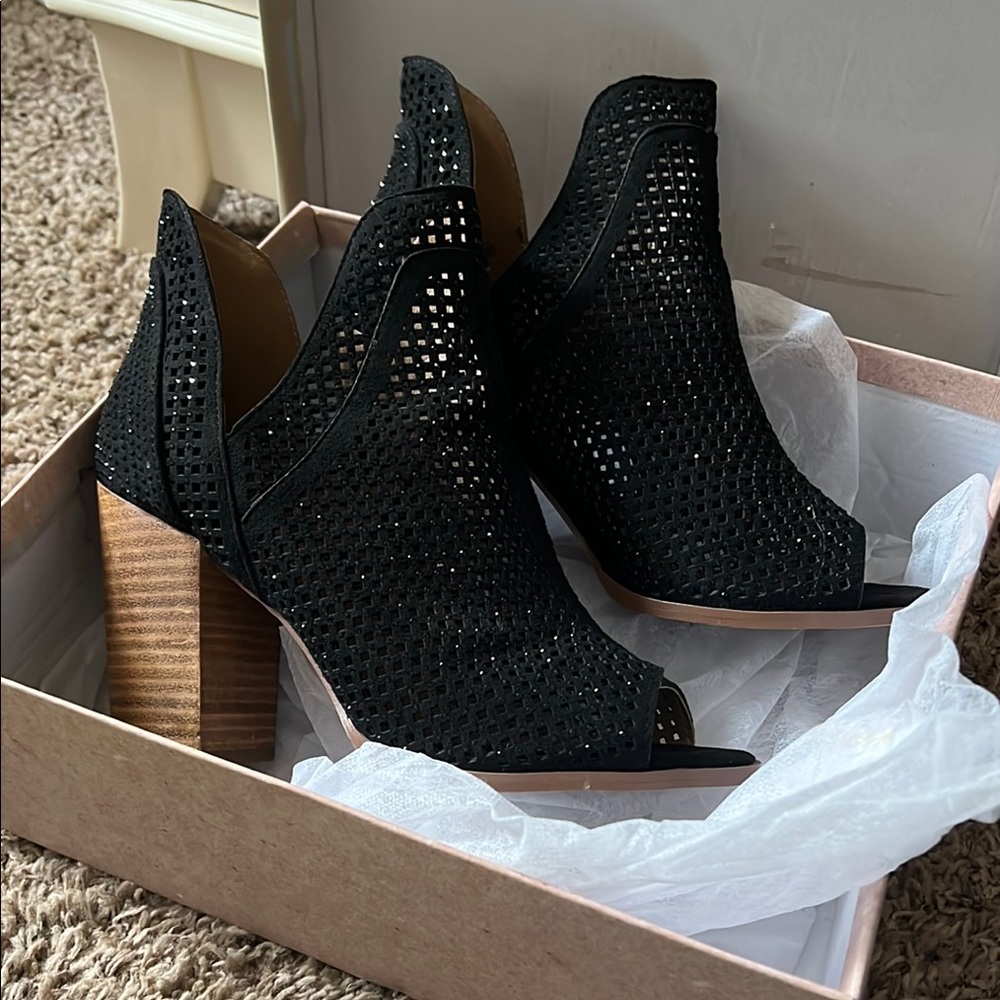 Sparkly, stacked heel, open-toe booties